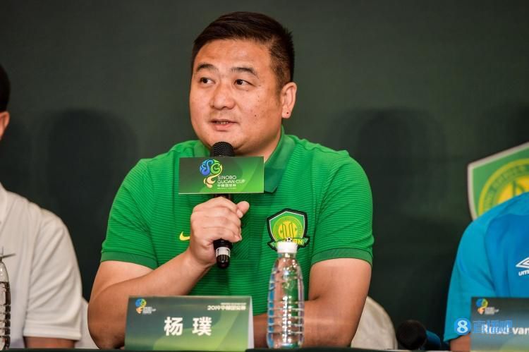 动漫美女扣逼